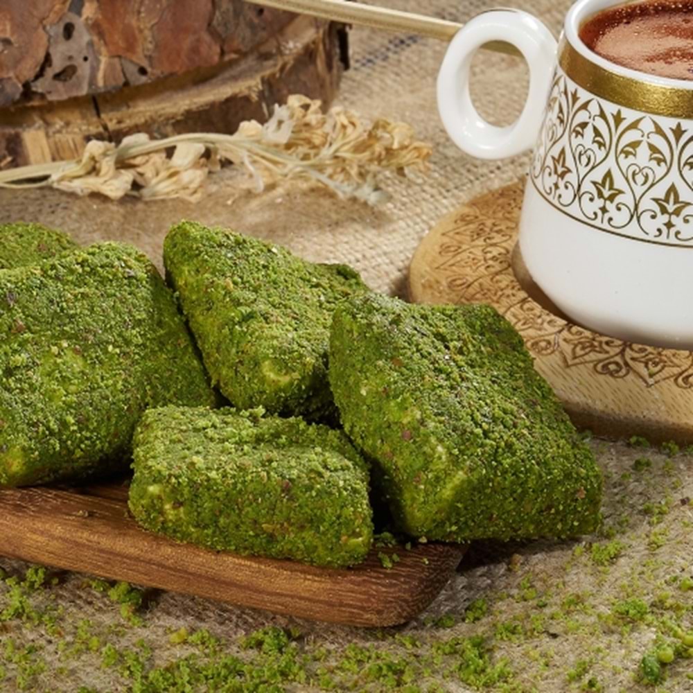 Antep Fıstıklı Bohça Lokum - 500 GR